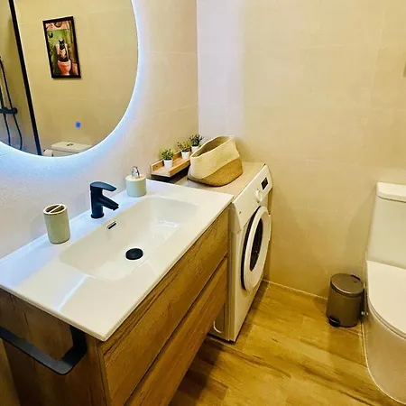 Chic Premiere Apartment
